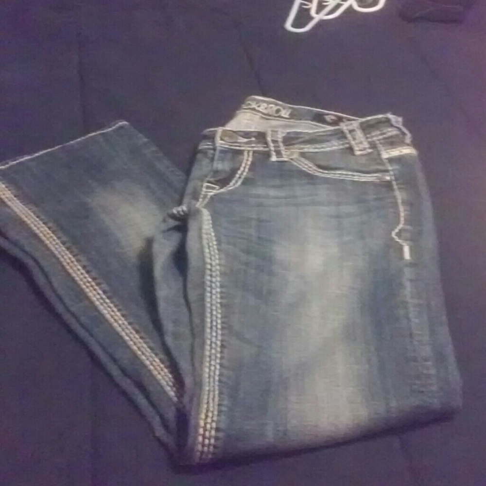 Women's jeans